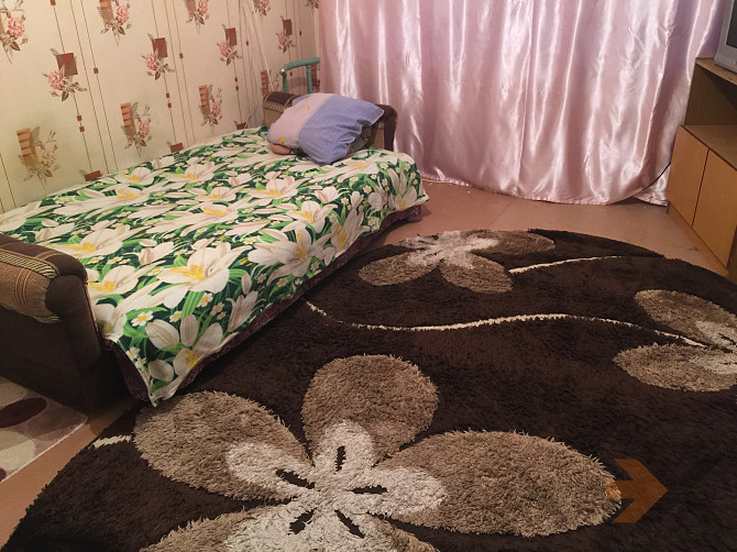 Сдам комнату в ком квартире Магадан - изображение 1